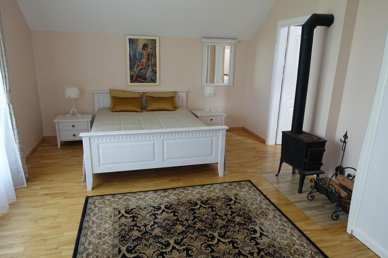 Sodyba Almadojus Dreverna Extérieur photo